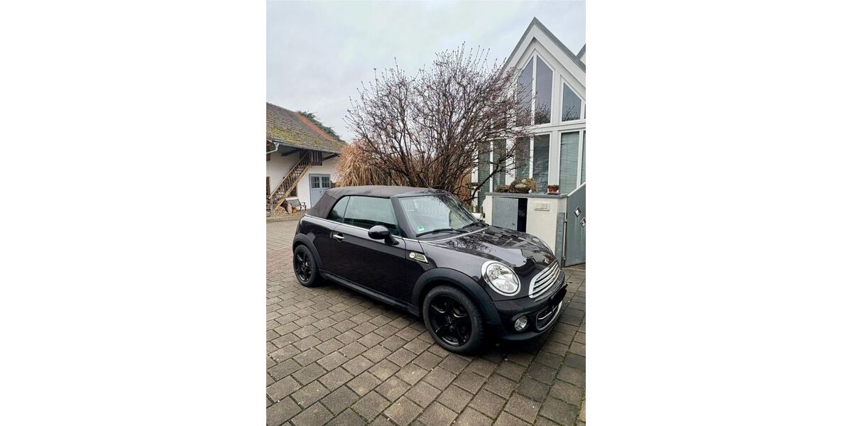 Mini Cooper Cabrio 132.000 km 9.500 &euro; Röhrmoos 85244