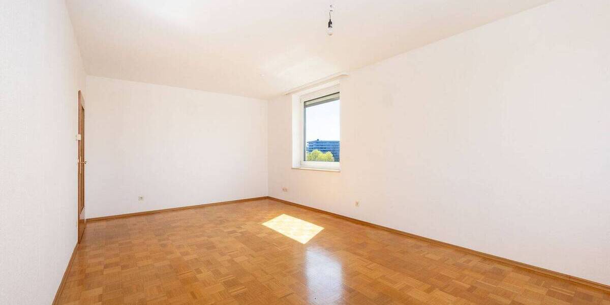 Etagenwohnung Planegg - 4 Zimmer, 97 m&sup2;, 450.000&euro; | Angebot:26401119
