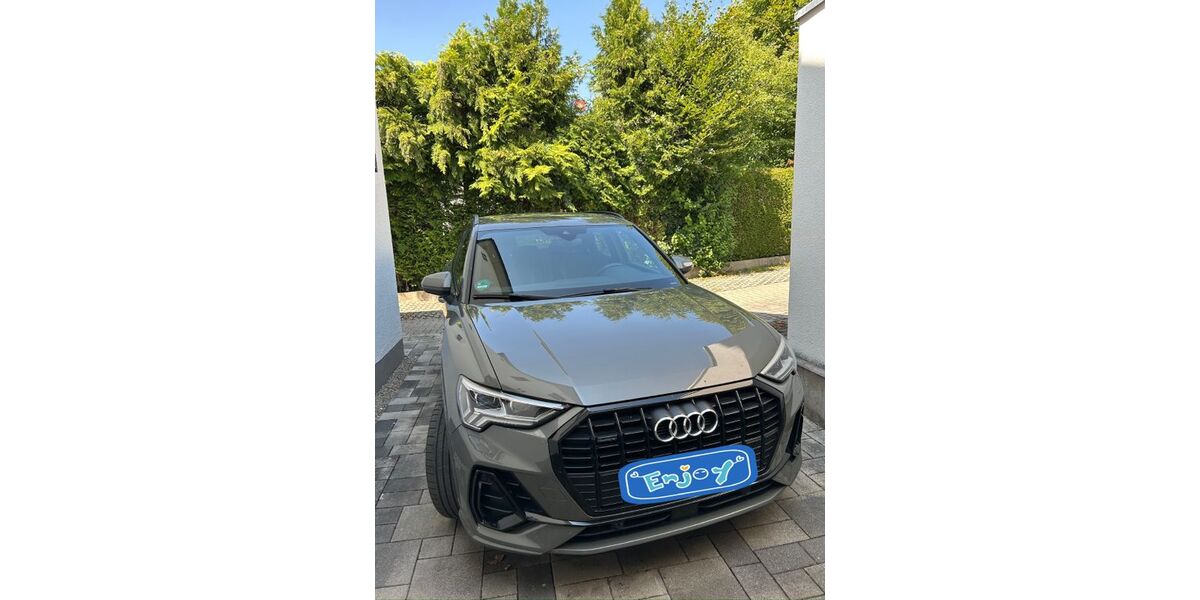 Audi Q3 93.000 km 27.500 &euro; Gilching 82205