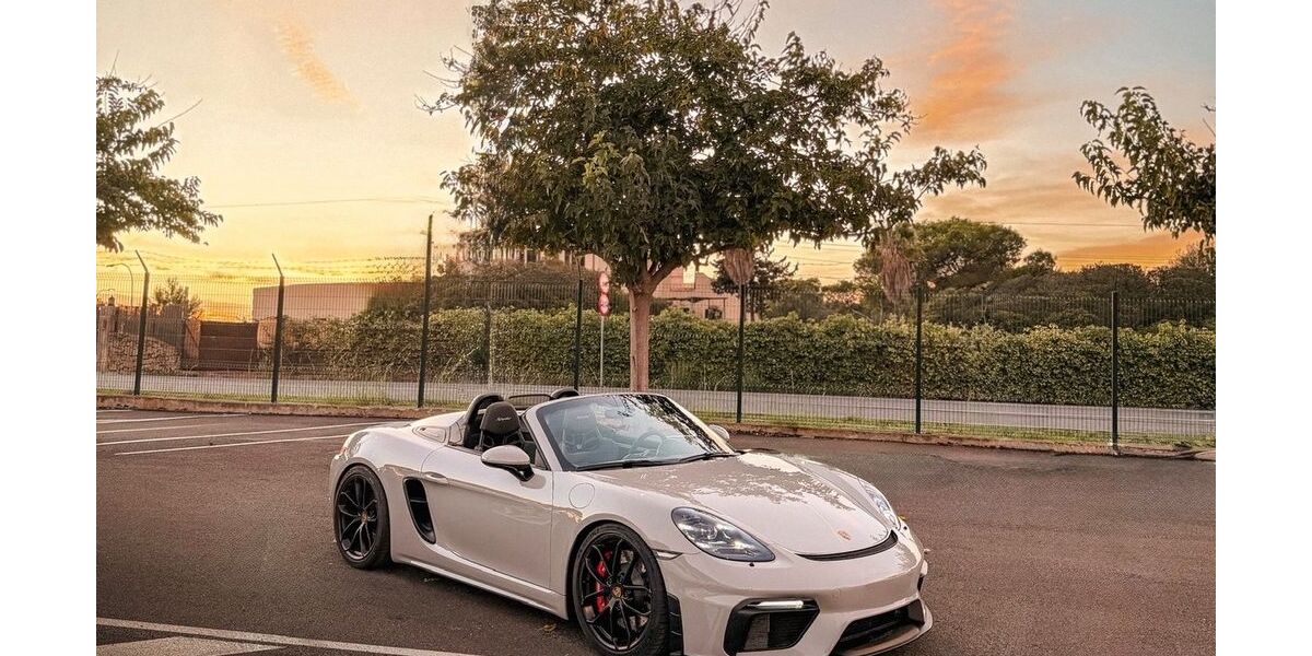 Porsche Boxster 18.700 km 109.990 &euro; München 81543