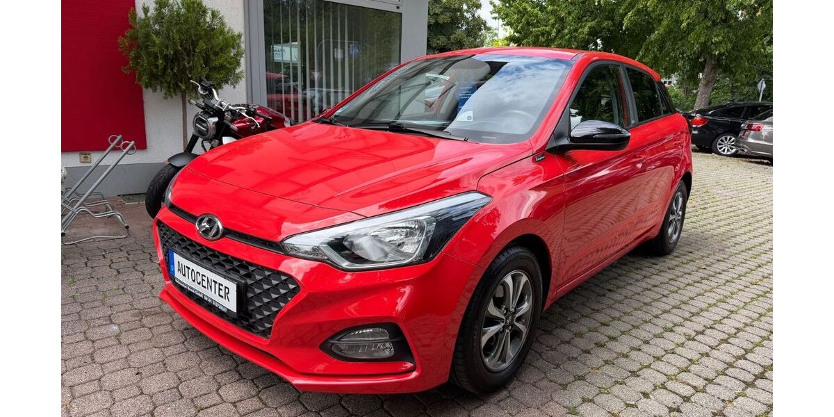 Hyundai i20 127.000 km 8.900 &euro; Fürstenfeldbruck 82256