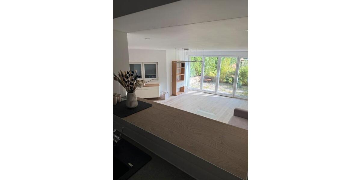 Erdgeschoßwohnung Starnberg - 2 Zimmer, 70 m&sup2;, 2.200&euro; | Angebot:26000181