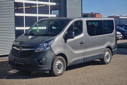 Opel Vivaro 9 Sitzer Klima Navi Kamera