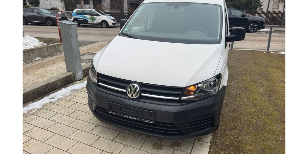 VW Caddy 77.135 km 9.300 &euro; München 81927