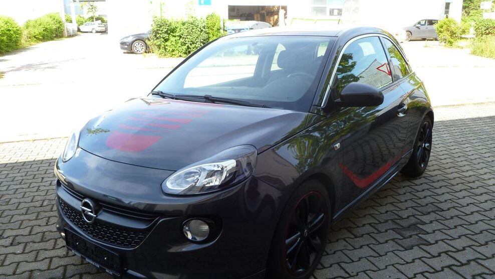 Opel Adam 99.300 km 7.900 € Landsham 85652