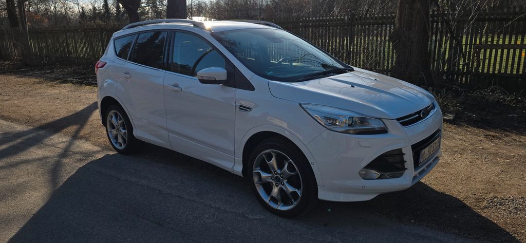 Ford Kuga 129.444 km 10.990 &euro; München 80997