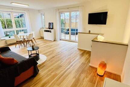 Wohnung Gilching Neugilching - 2 Zimmer, 64 m&sup2;, 2.100&euro; | Angebot:25471198