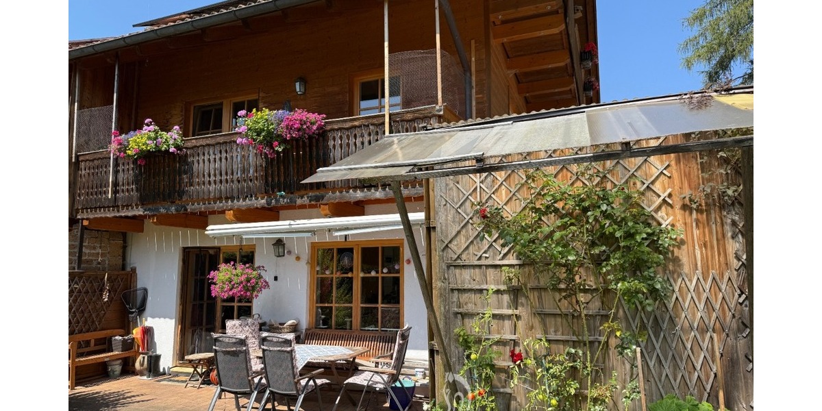 Nur 30 Minuten nach München - energieeffiziente Doppelhaushälfte mit großzügigem Garten - Doppelhaushälfte Icking | Angebot:25907600