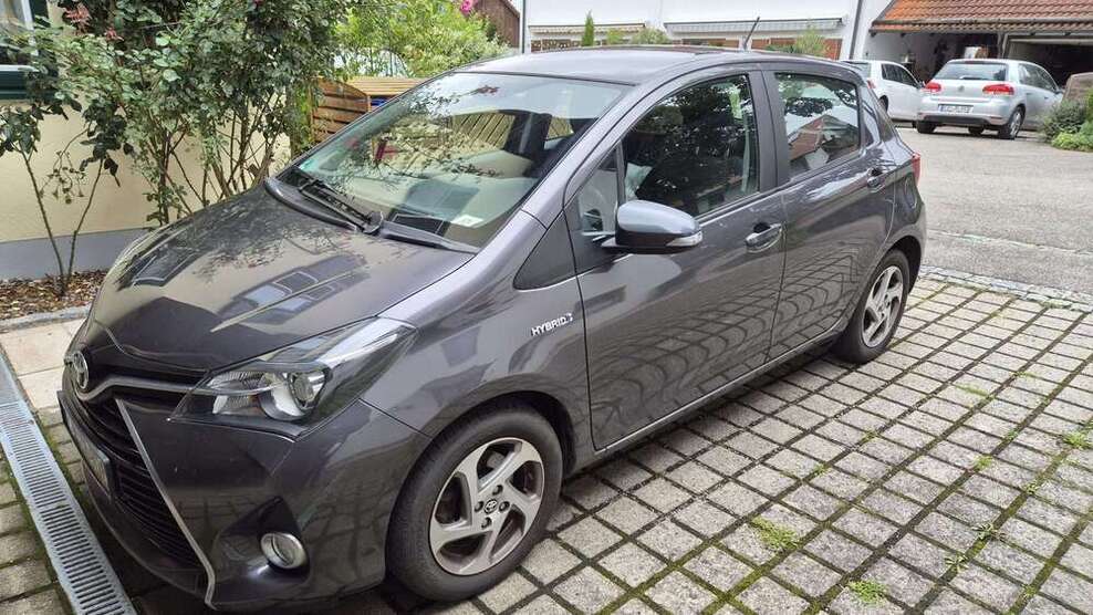 Yaris