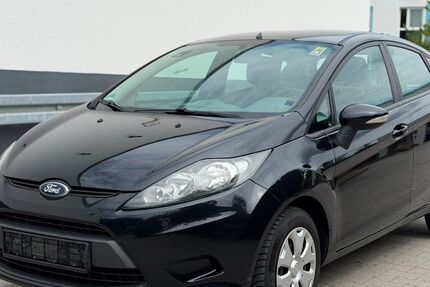 Ford Fiesta 208.333 km 1.900 &euro; München 81829