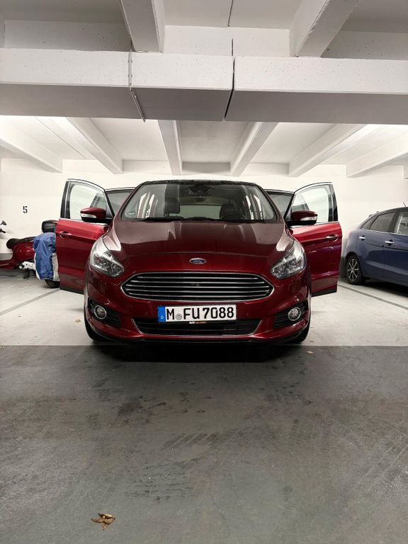 Ford S-Max 172.814 km 12.900 € München 80997