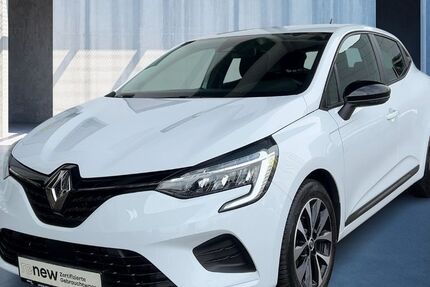 Renault Clio 12.831 km 13.690 &euro; München 81827