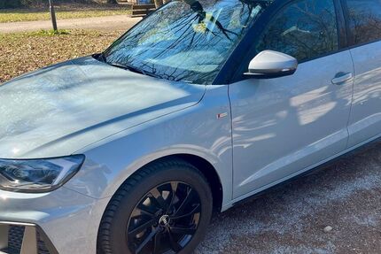 Audi A1 25.000 km 27.800 &euro; München 81377