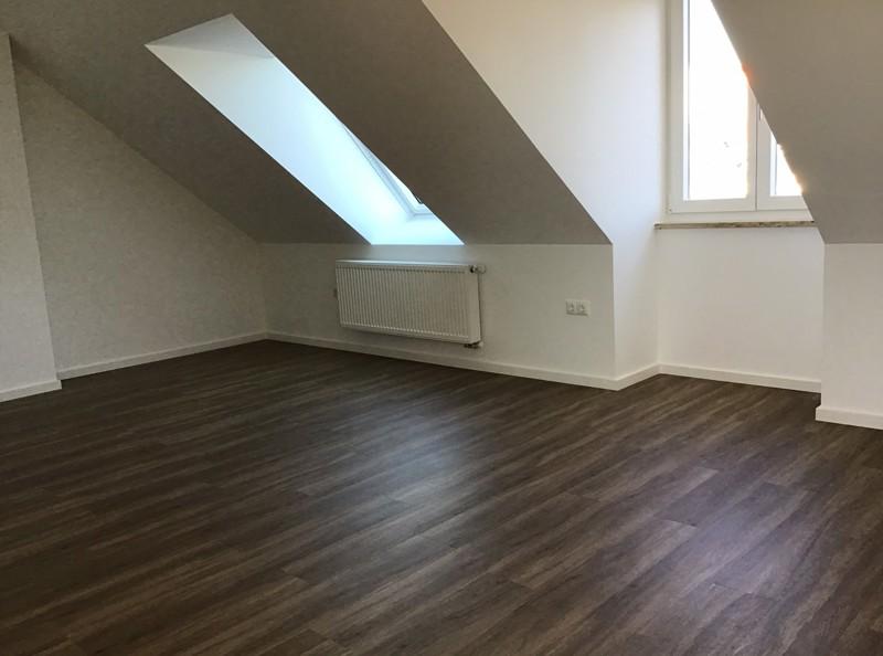 Dachgeschoßwohnung Dachau - 3 Zimmer, 88 m&sup2;, 1.759&euro; | Angebot:25996661