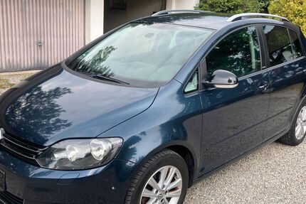 VW Golf 139.738 km 4.399 &euro; München 81739