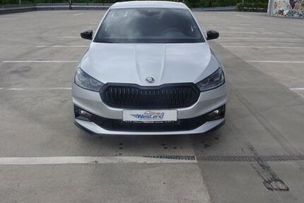 Skoda Fabia 5.000 km 23.600 &euro; München 80686