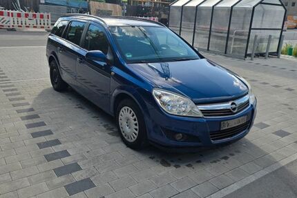Opel Astra 325.000 km 950 &euro; München 81673