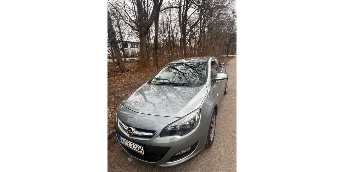 Opel Astra 36.000 km 6.900 &euro; München 80638