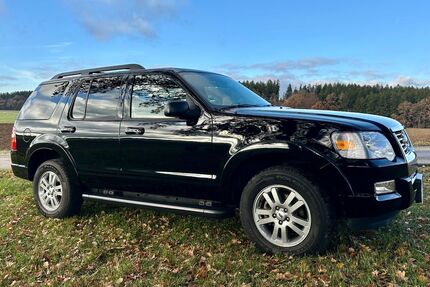 Ford Explorer 59.200 km 21.000 € Oberbiberg 82041