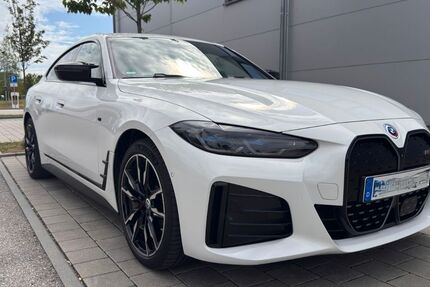BMW i4 106.000 km 42.590 &euro; München 81827