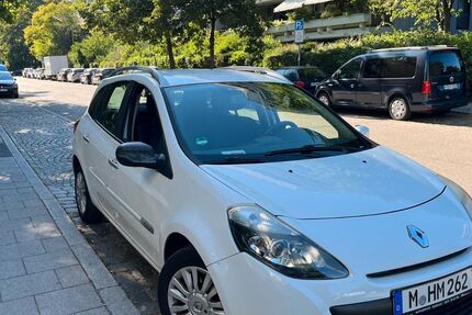 Renault Clio 165.000 km 1.550 &euro; München 81673