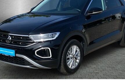VW T-Roc 22.277 km 22.890 € Fürstenfeldbruck 82256