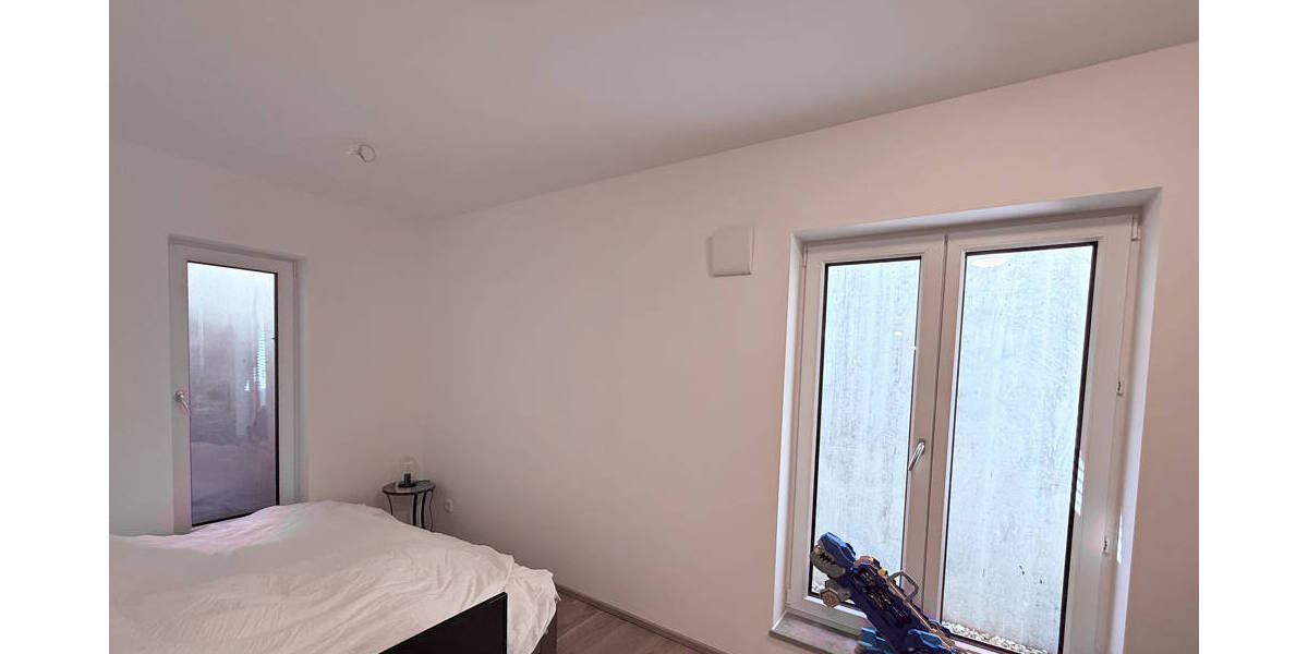 Doppelhaushälfte München Bogenhausen - 5 Zimmer, 144 m&sup2;, 3.970&euro; | Angebot:26230873