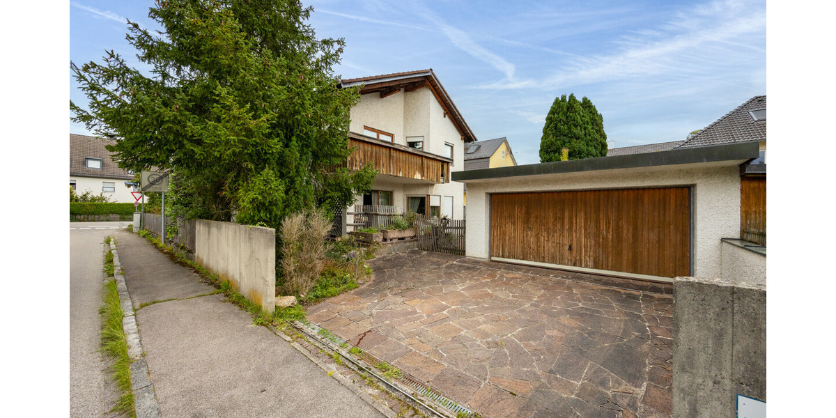 Großzügiges, renovierungsbedürftiges EFH mit ca. 505 qm Grundstück in Untermenzing 6 zimmer