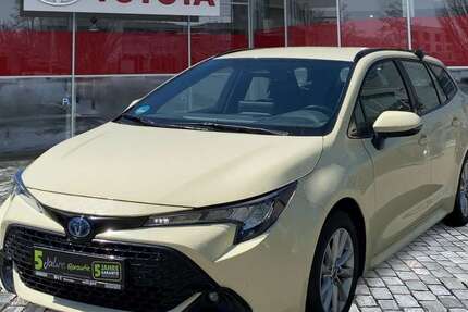 Toyota Corolla 45.225 km 24.990 &euro; München 80687