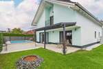 Exklusives und energieeffizientes Einfamilienhaus mit Pool und Garten 5 zimmer