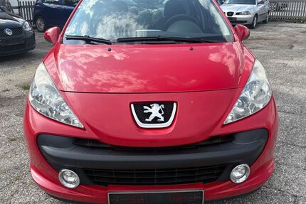 Peugeot 207 190.000 km 800 &euro; Egling 82544