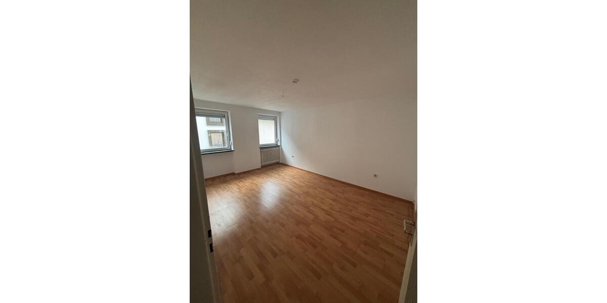 Etagenwohnung München Schwabing-Freimann - 2 Zimmer, 39 m&sup2;, 1.800&euro; | Angebot:25885066