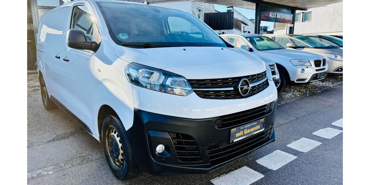 Opel Vivaro 140.000 km 10.999 &euro; München 81825