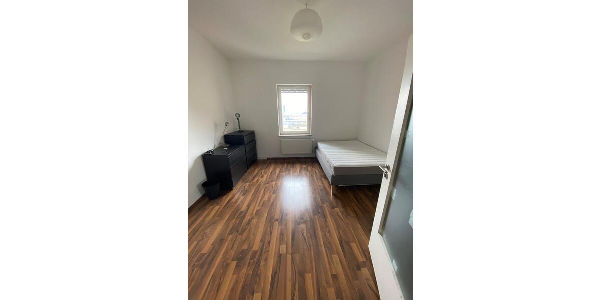 Etagenwohnung München Schwanthalerhöhe - 4 Zimmer, 119 m&sup2;, 1.050.000&euro; | Angebot:26888076