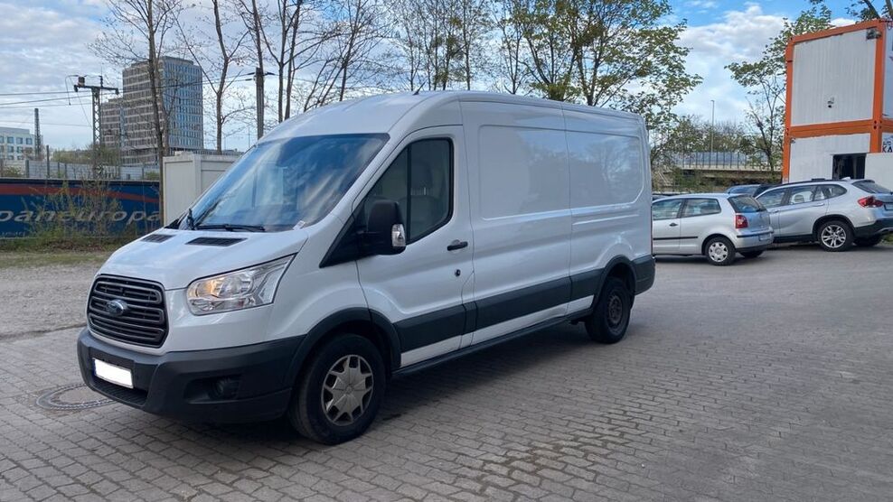 Ford Transit 151.800 km 11.990 € München 80686