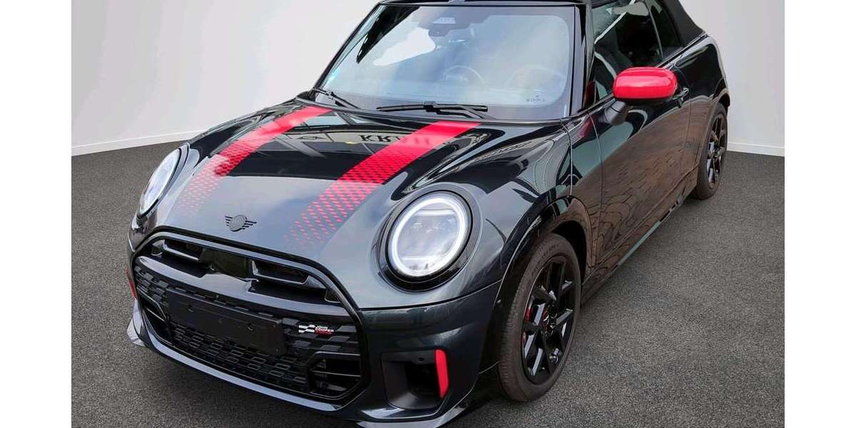 Mini John Cooper Works Cabrio 4.790 km 45.771 € München 80788