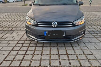 VW Touran 180.000 km 13.999 &euro; Karlsfeld 85757
