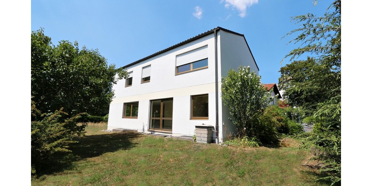 1003 m² ** FAMILIENTRAUM ** HAUS mit GARTEN und GARAGE im Zentrum von GRÖBENZELL !! bezugsfrei !! - Einfamilienhaus Gröbenzell | Angebot:27263648
