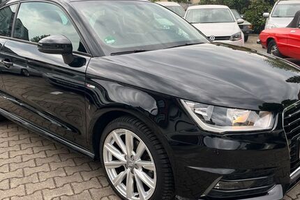 Audi A1 38.000 km 12.990 &euro; München 81825