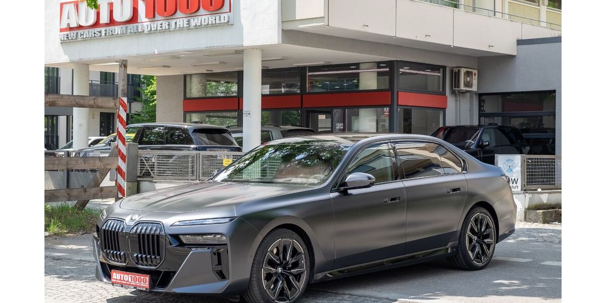 BMW 740 24.500 km 109.995 &euro; München 81375