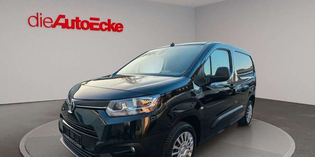 Toyota Proace 79.000 km 12.800 &euro; Dachau 85221