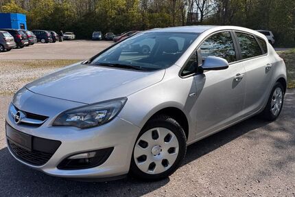 Opel Astra 147.000 km 5.300 &euro; München 80939