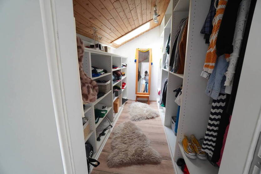 Großfamilien aufgepasst! ... tolles Haus mit Pool in toller Lage!
