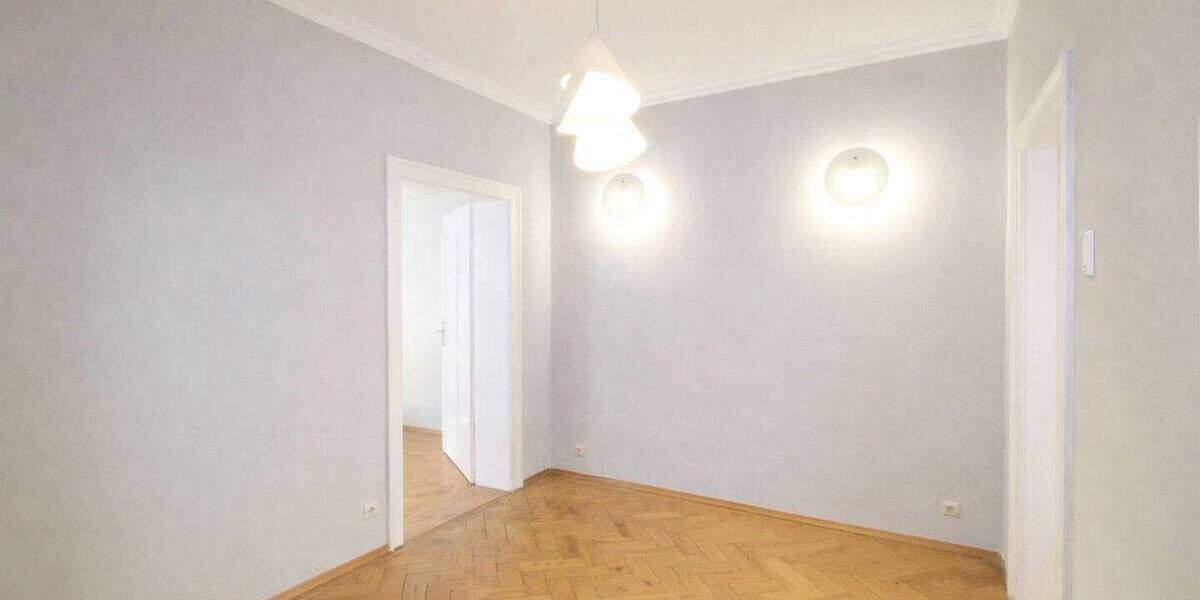 Etagenwohnung München Maxvorstadt - 2 Zimmer, 68 m&sup2;, 695.000&euro; | Angebot:26218908