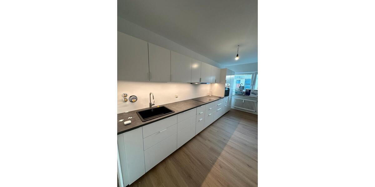 Etagenwohnung Fürstenfeldbruck - 3 Zimmer, 82 m&sup2;, 1.700&euro; | Angebot:25303484
