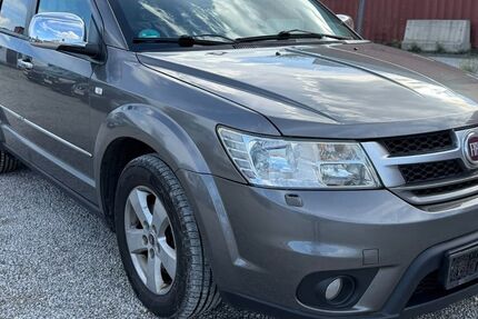 Fiat Freemont 399.000 km 2.999 &euro; München 81829
