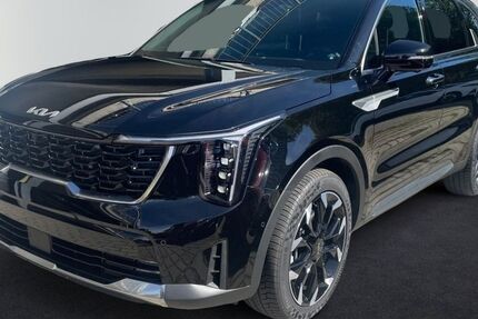 Kia Sorento 14.000 km 48.975 € München 80992