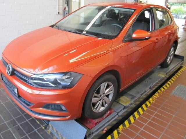 VW Polo 119.000 km 8.999 € Hohenbrunn bei München 85662
