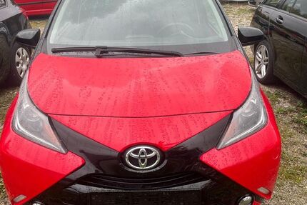 Toyota Aygo (X) 46.000 km 8.999 € Kirchheim 85551