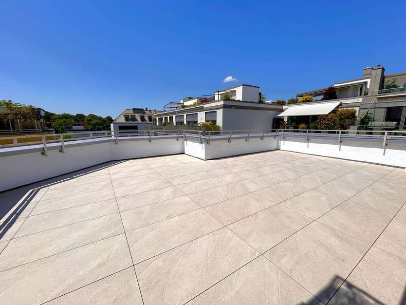 Wohnung zum Mieten in München 5.250 € 209.96 m²